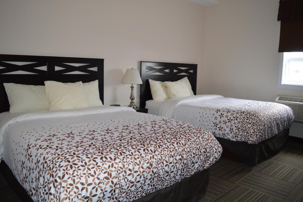Auberge Macdonald Guest Inn Iroquois Falls Экстерьер фото