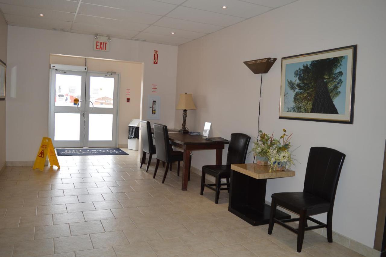 Auberge Macdonald Guest Inn Iroquois Falls Экстерьер фото